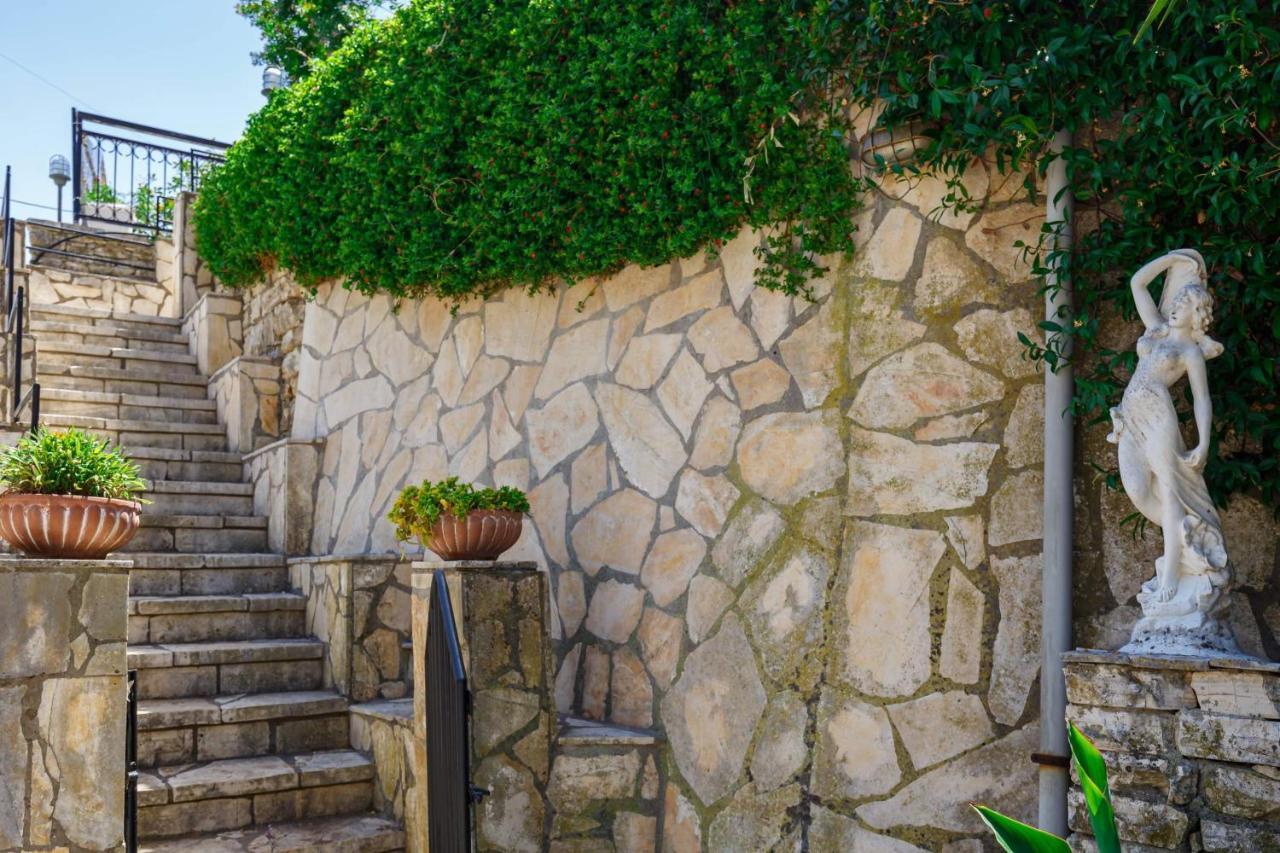 Villa Angeliki By Tsiolis Family Katavolos ภายนอก รูปภาพ