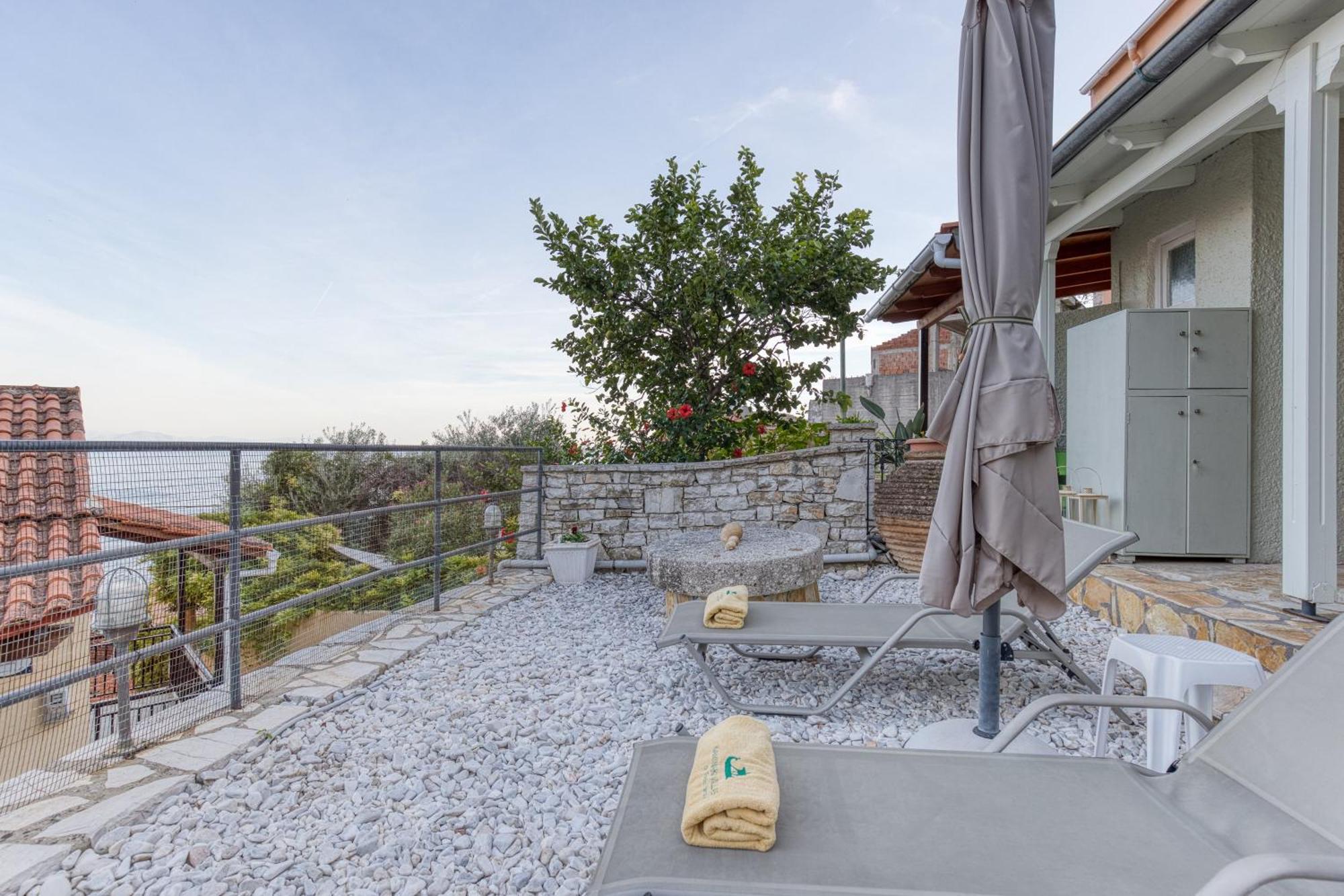 Villa Angeliki By Tsiolis Family Katavolos ภายนอก รูปภาพ