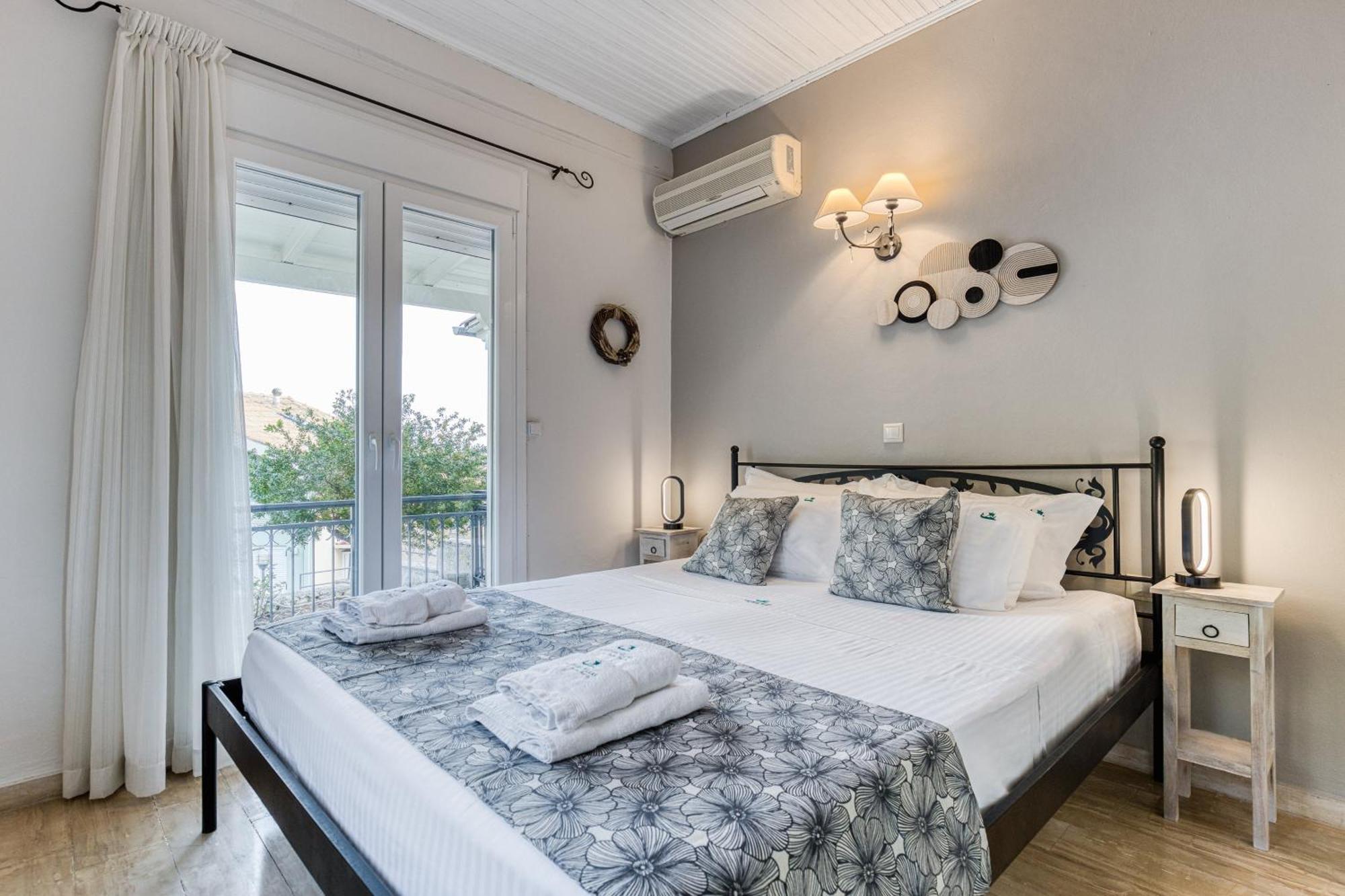 Villa Angeliki By Tsiolis Family Katavolos ภายนอก รูปภาพ