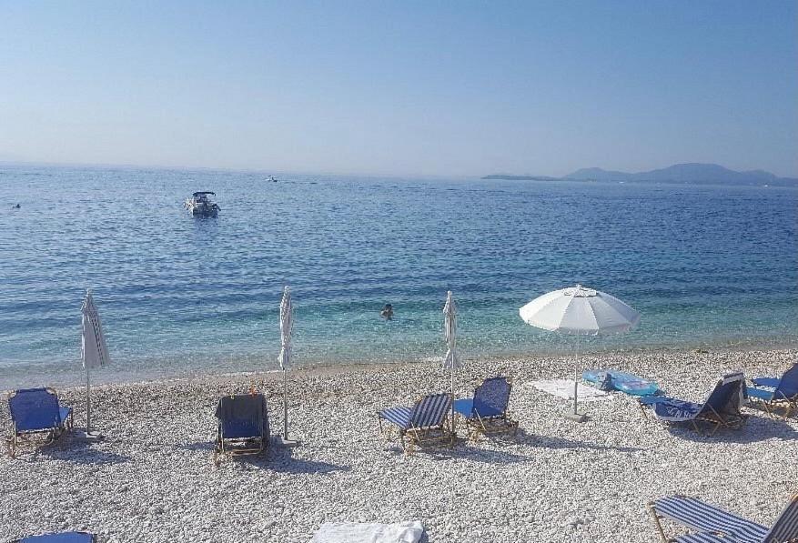 Villa Angeliki By Tsiolis Family Katavolos ภายนอก รูปภาพ